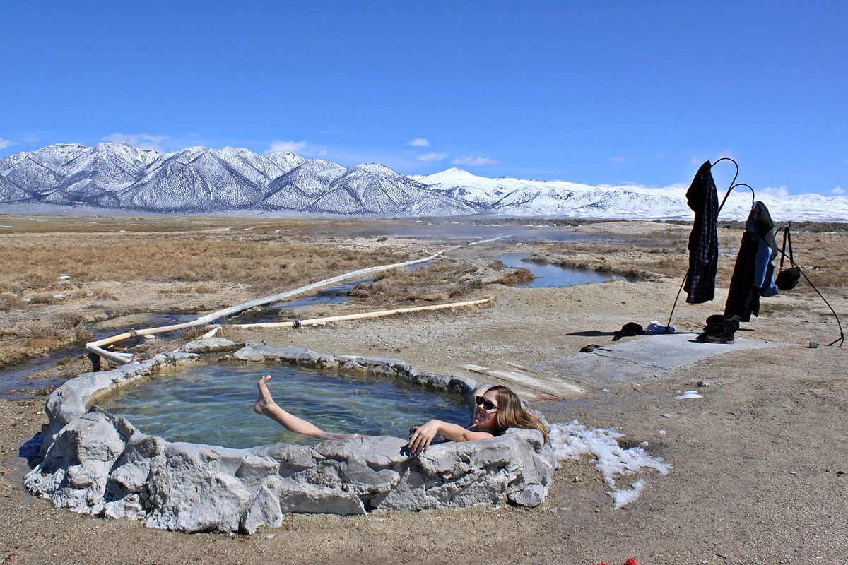 Hilltop Hot Springs